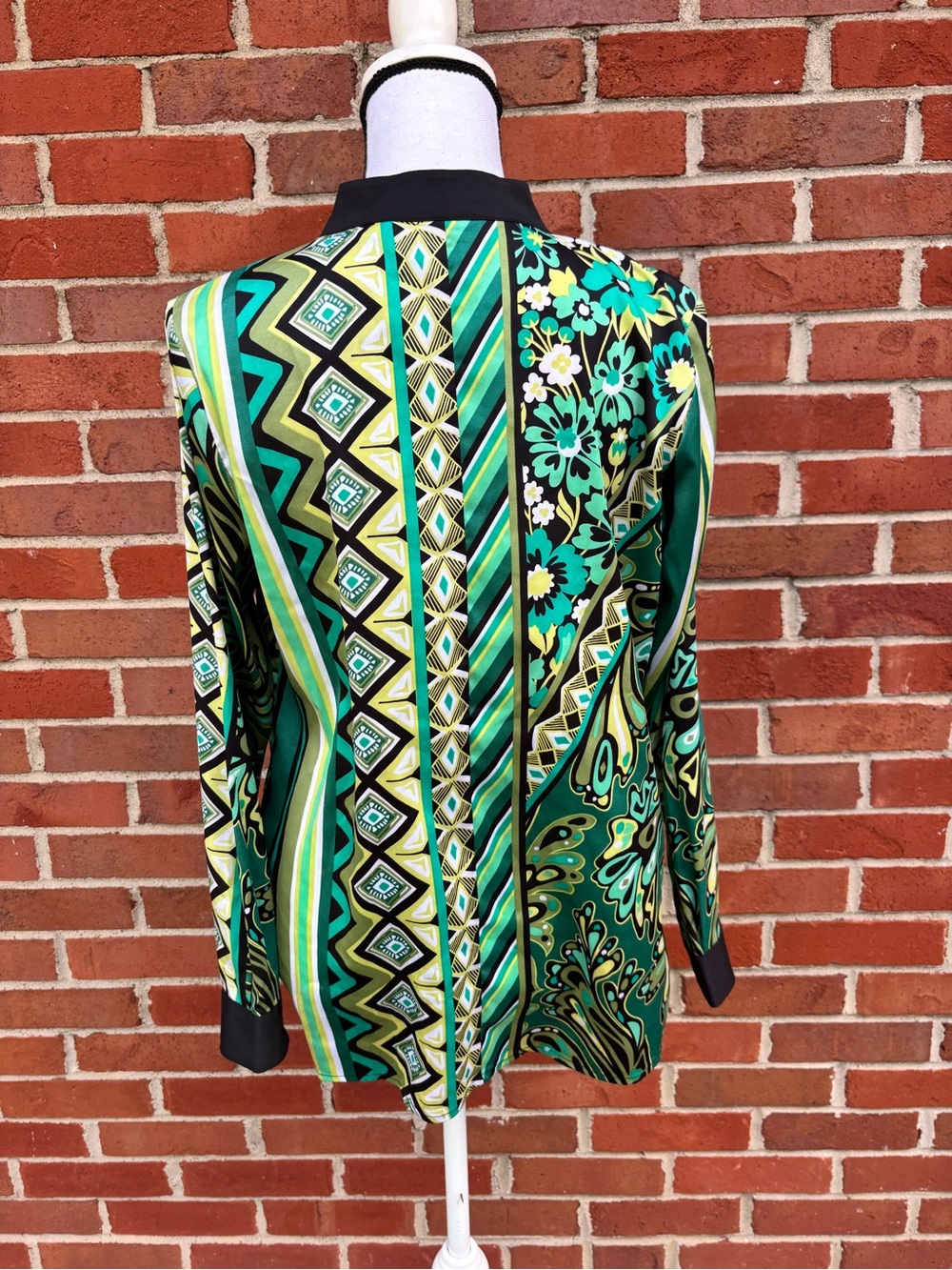 NWT Bob Mackie Green & Black Long Sleeve Geometric Paisley Print Top Small - Picture 4 of 5